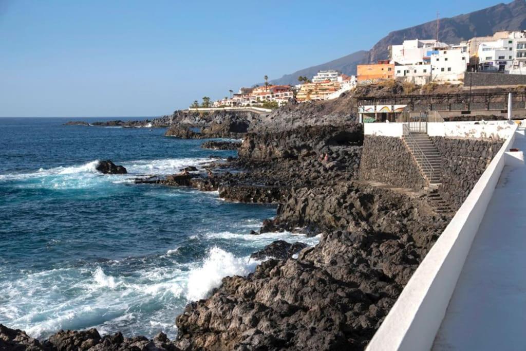 First Line Ocean View Studio Puerto de Santiago  Luaran gambar