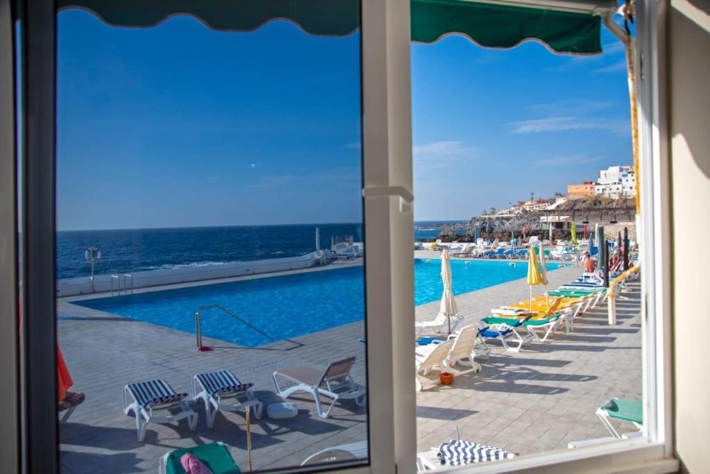 First Line Ocean View Studio Puerto de Santiago  Luaran gambar